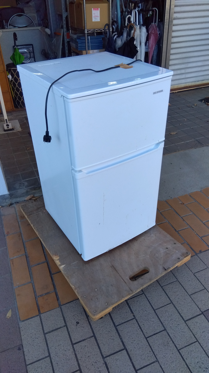 アイリス冷蔵庫入荷