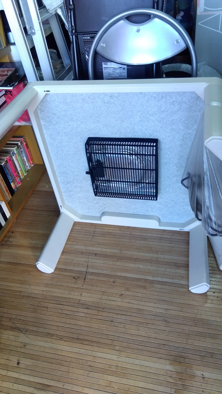 電気ごたつ300円